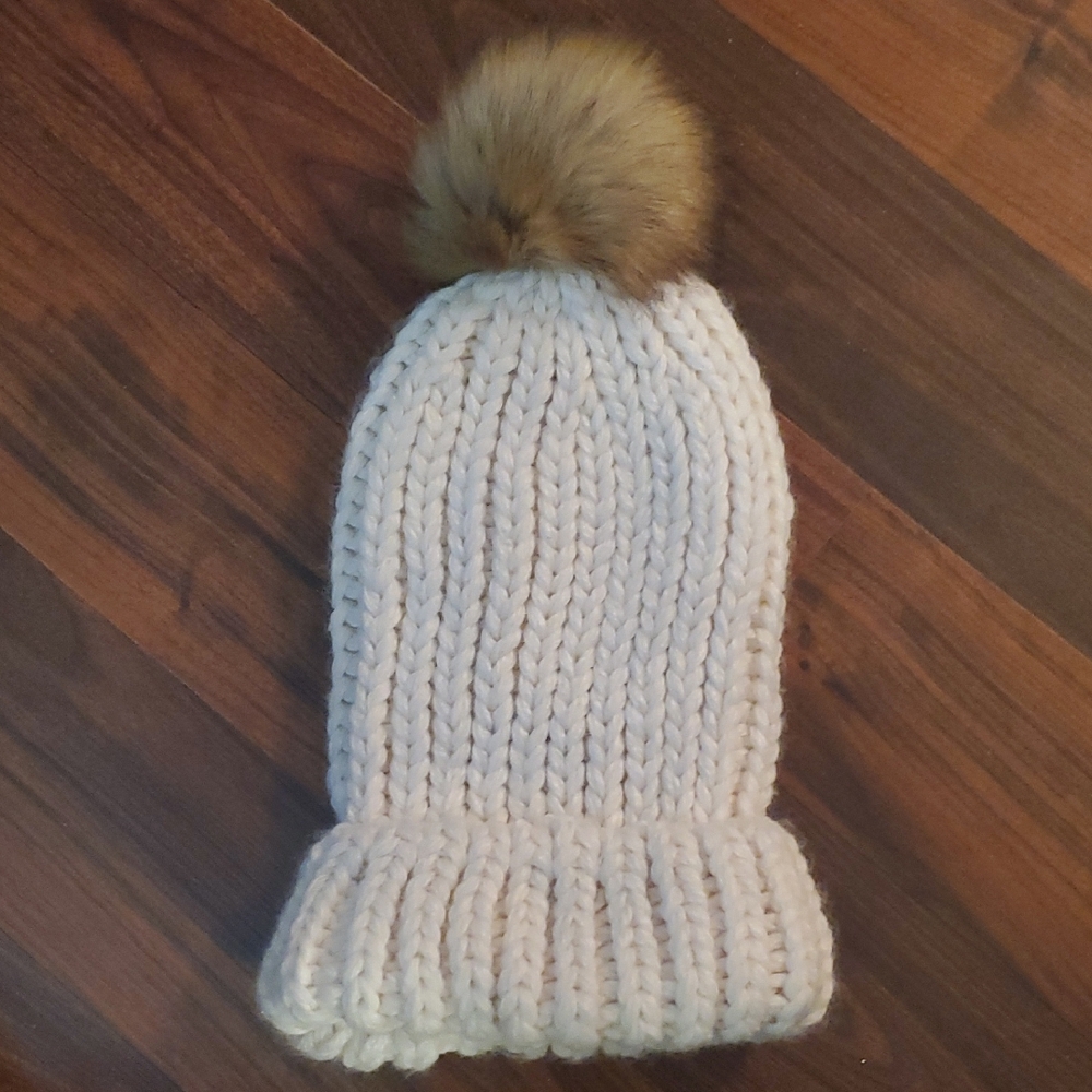 Rubi Design Lola Pom Pom Beanie Cozy Cream Knit Beanie with Faux Fur Pom